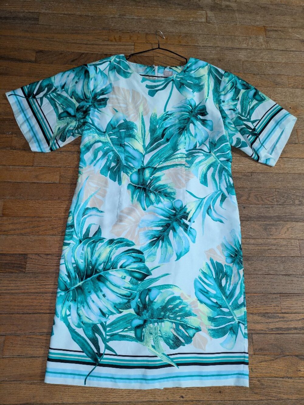 Beautiful dress by Chico's size 2.5
